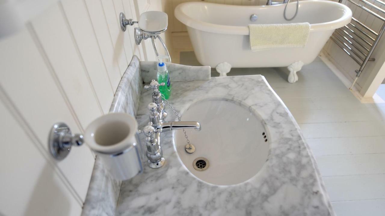 2 Hadleigh Villas Lyme Regis Bagian luar foto